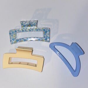 Set of 3 Hair Clips - Floral, Beige, Blue
